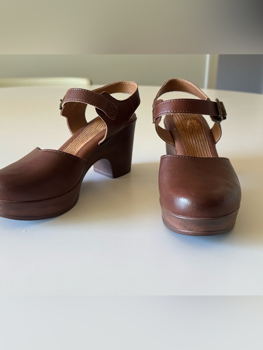 EUC BORN b.o.c. NATASHA PLATFORM SHOE size 7